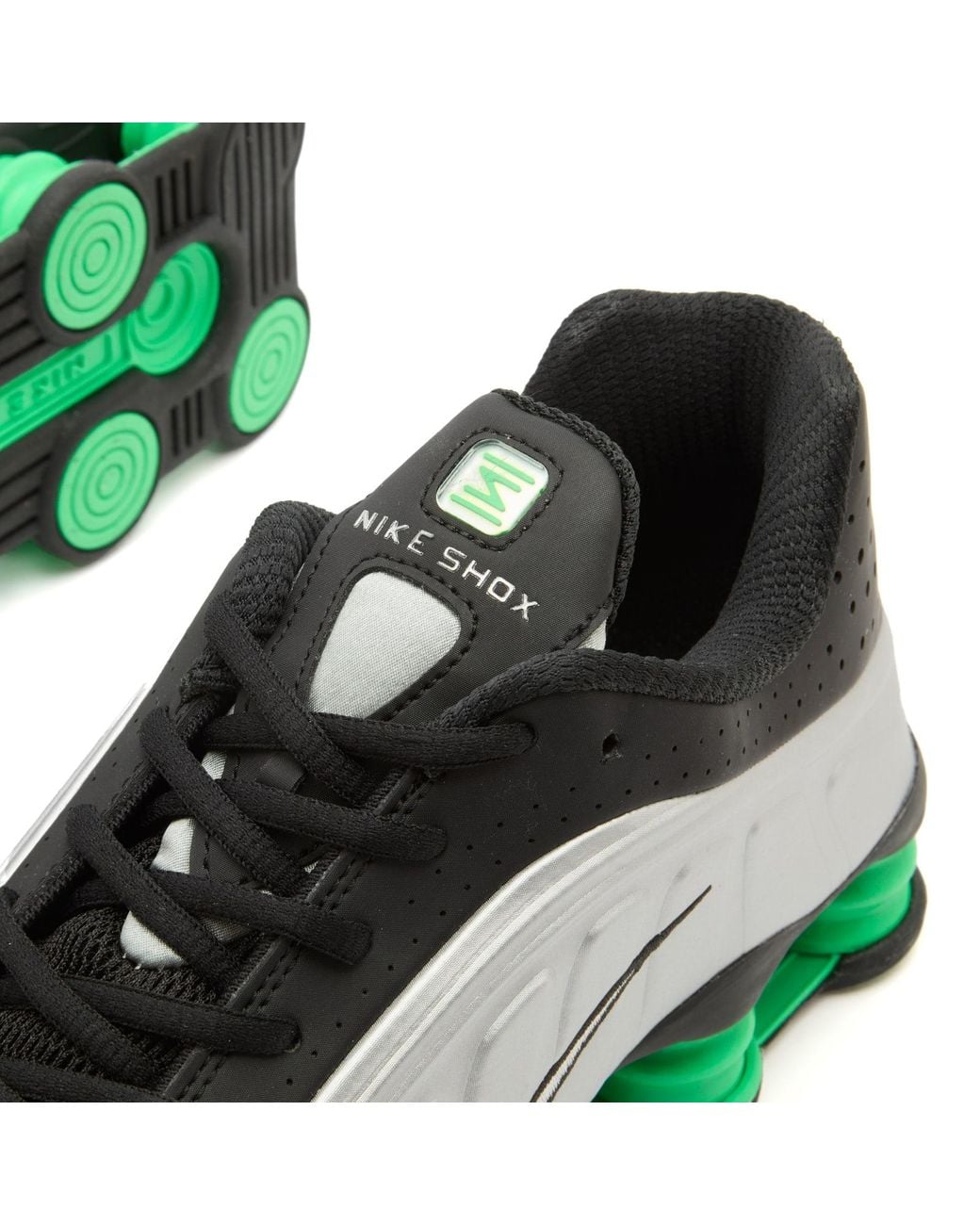 Nike White Shox R4 Sneaker for men