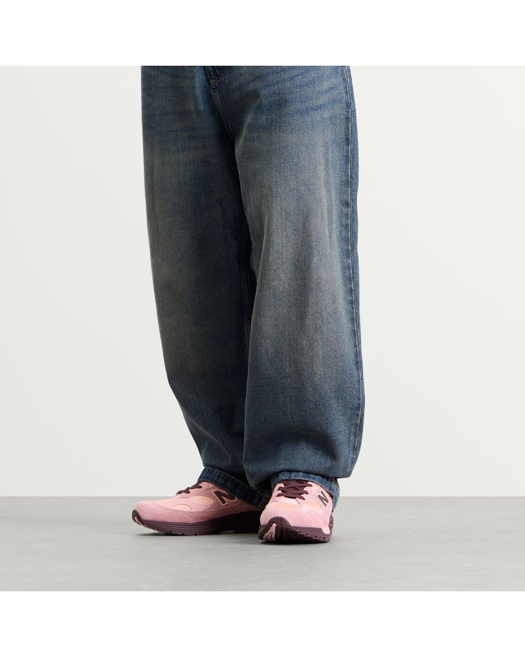 New Balance Pink 992 Sneakers