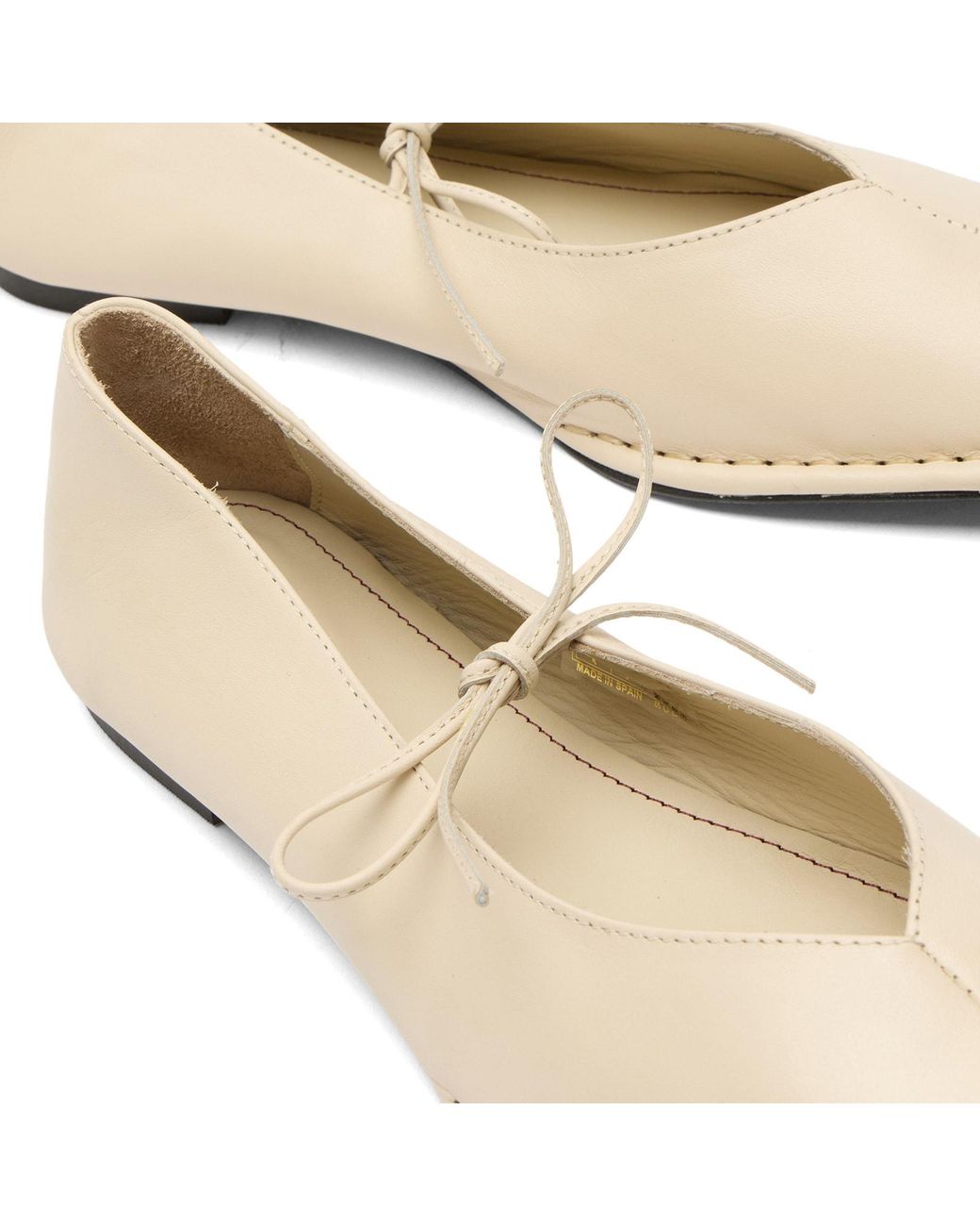 Alohas Natural Sway Leather Ballet Flats