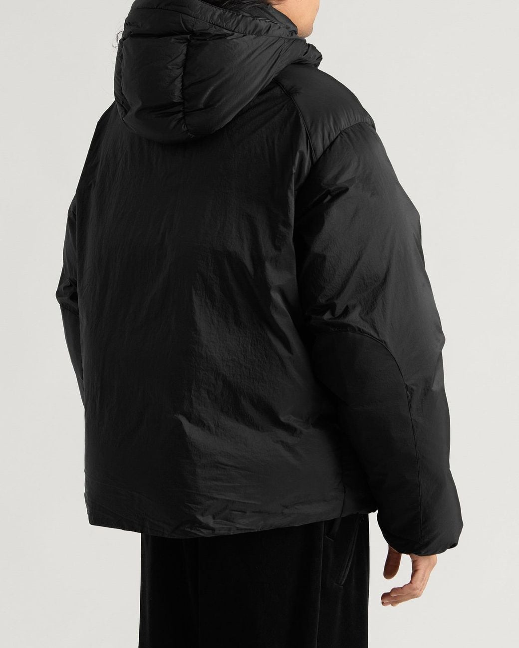 Y-3 Black Hooded Puffer Jacket for men