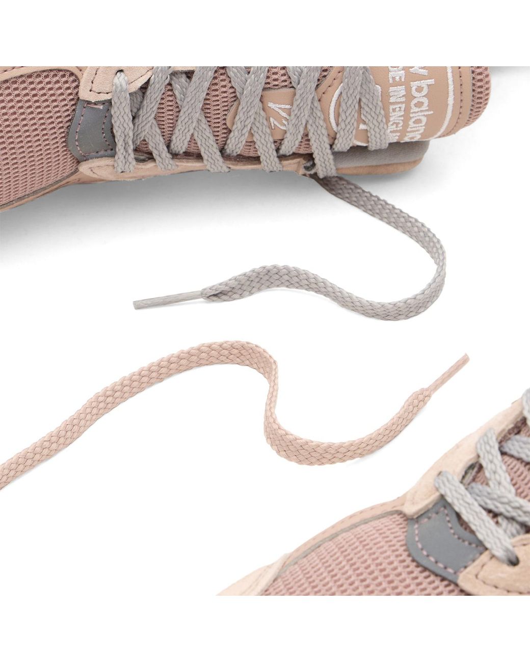New Balance Multicolor 991V2 Sneaker