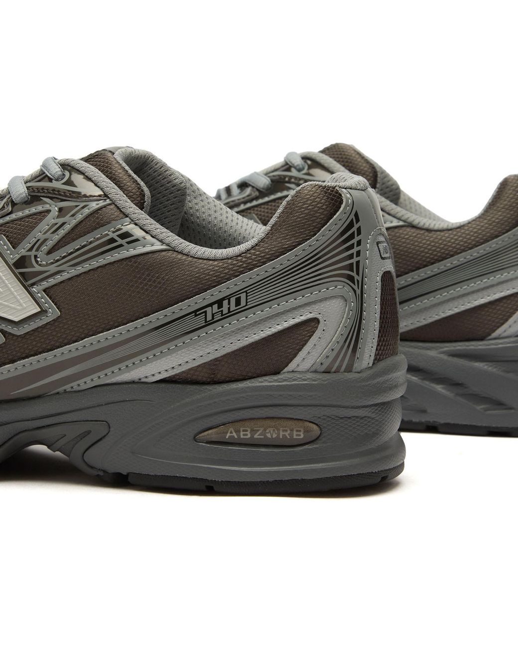 New Balance Gray 740 Sneaker