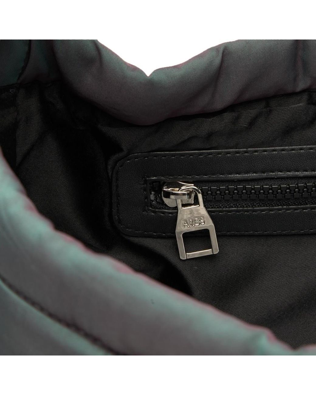 Arc Black Flow Messenger Bag