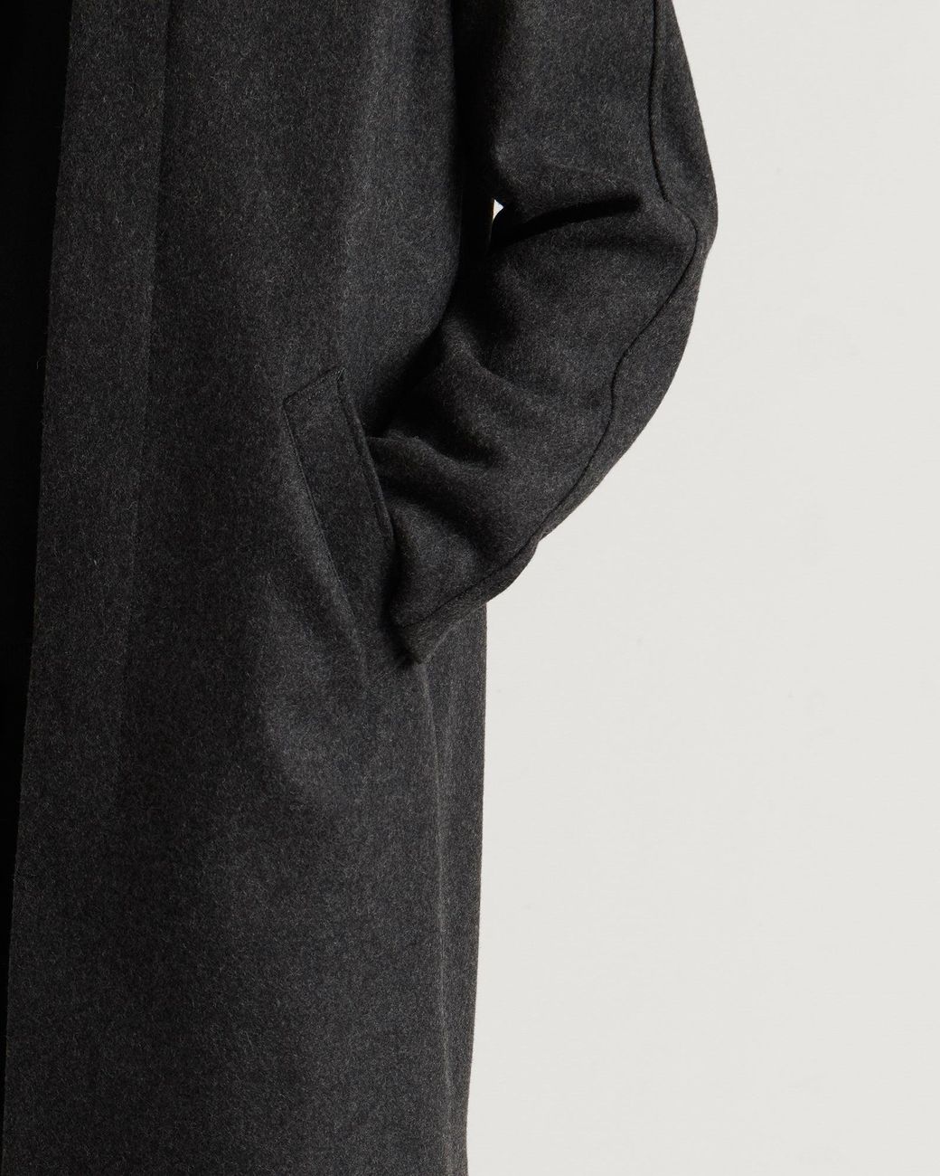 A.P.C. Black Auster Wool Mac Jacket for men