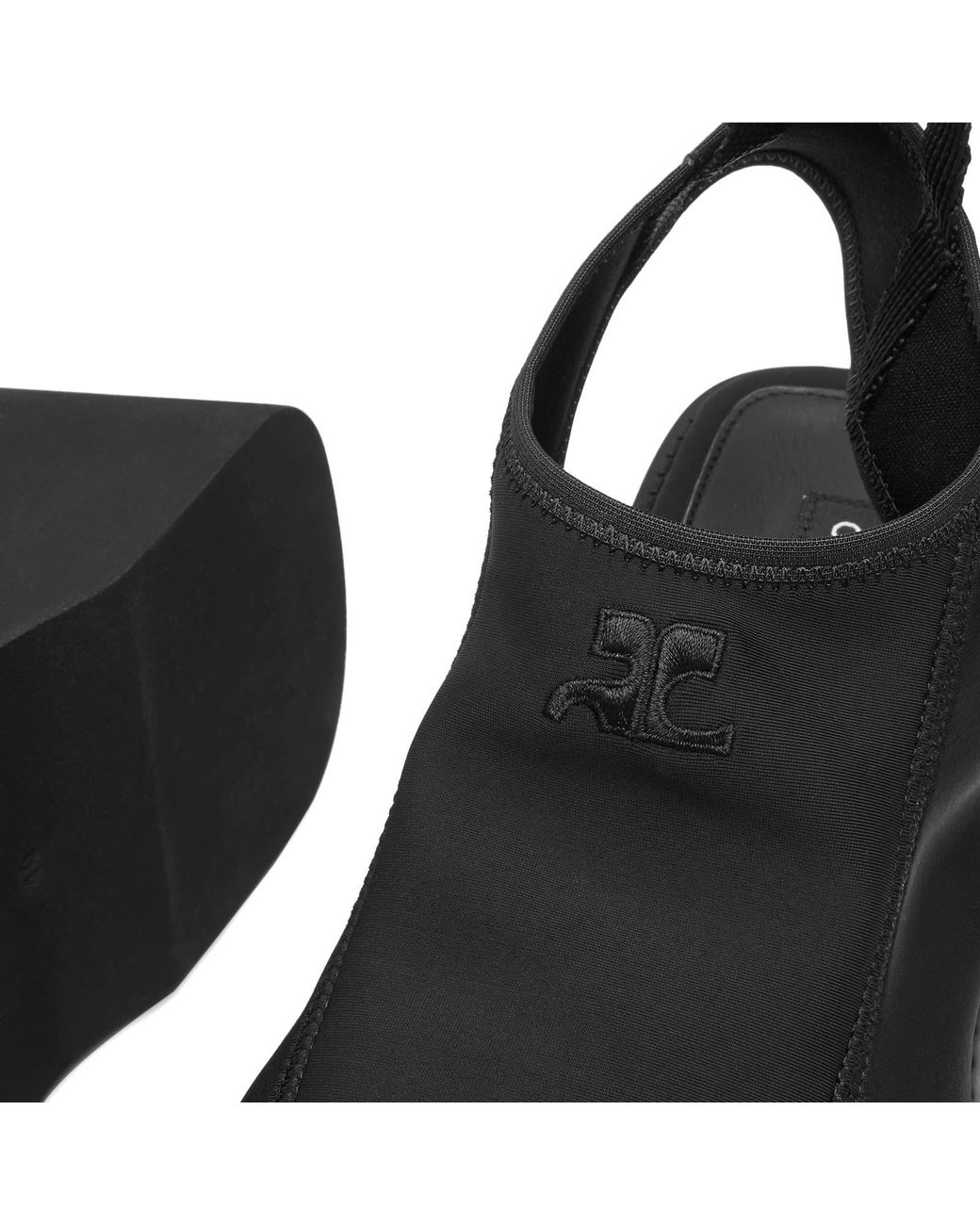Courreges Scuba Wave Sandals in Black | Lyst