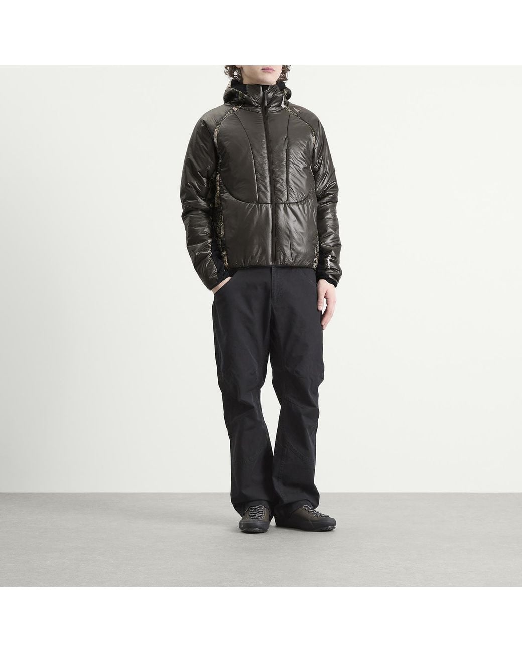 ROA Hima Primaloft Moth Print Insulated Synthetic Jacket in Black