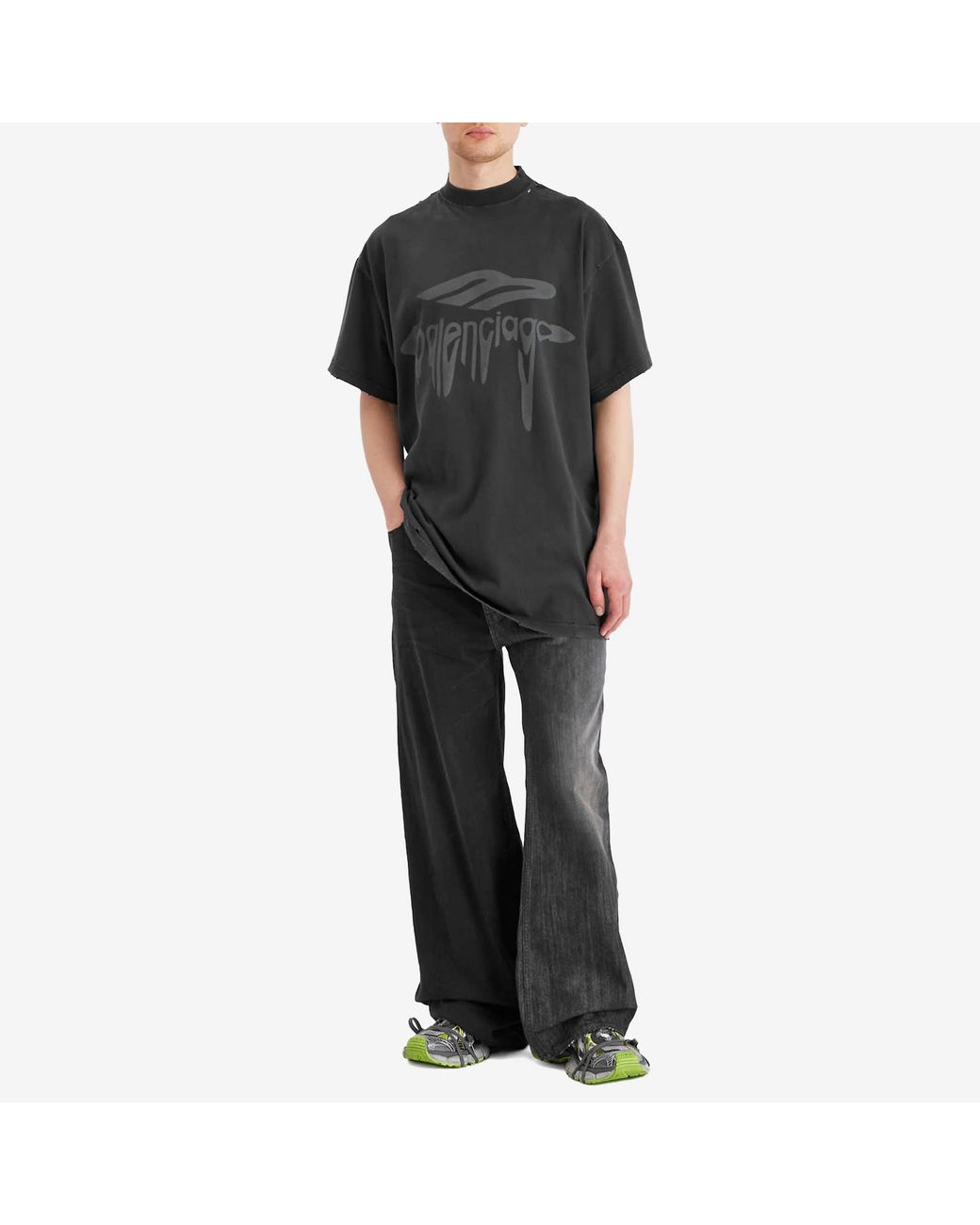 関税込【BALENCIAGA】Wavy Logo Oversized T-Shirt Wash Black Balenciaga Wavy Logo Oversized T-Shirt in Black for Men