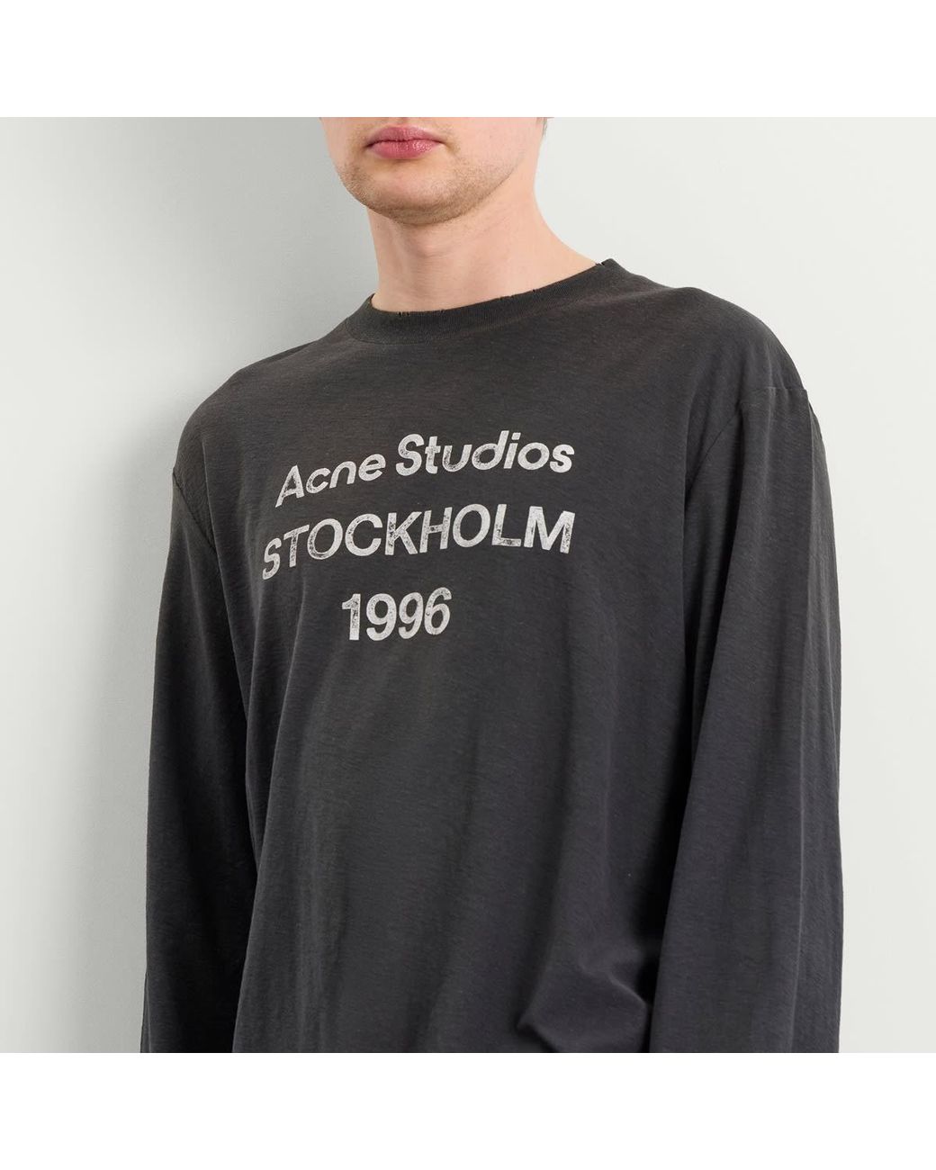 トップス Acne Studios Black long Tshirt 1996 Acne Studios Edden 1996 Logo Long Sleeve T-Shirt in Black for Men