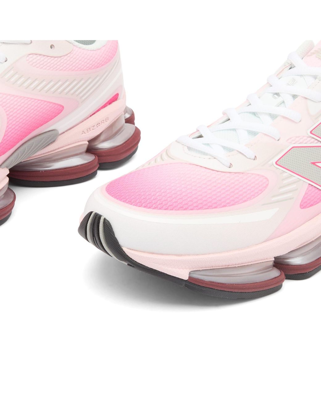 New Balance Pink 2000 Sneaker