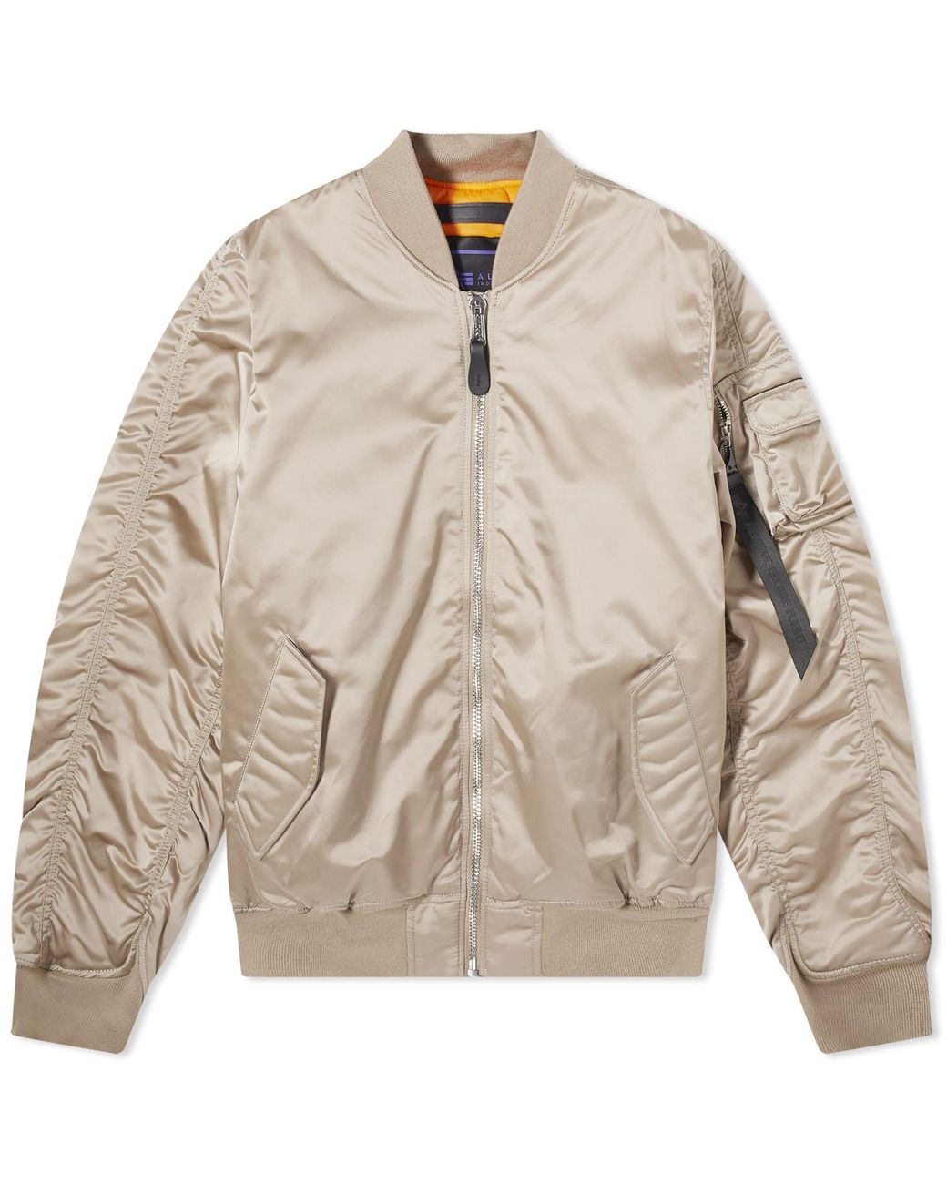 alpha-industries-Vintage-Sand-