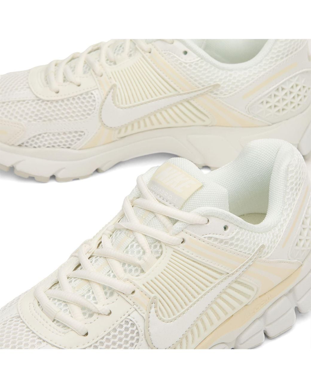 Nike White Zoom Vomero Sneaker