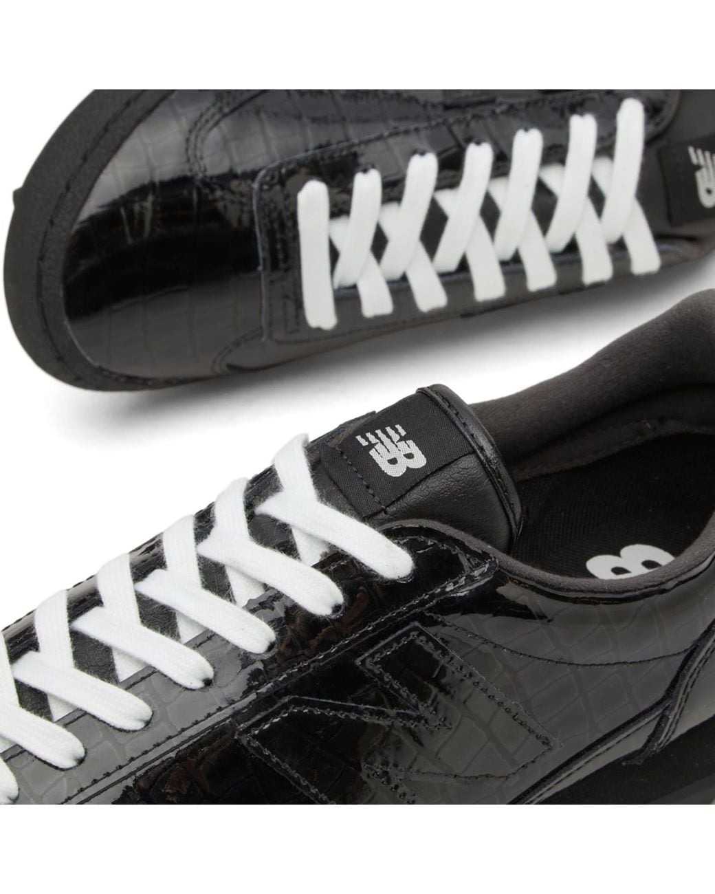 New Balance Gator Run Sneakers in Black | Lyst