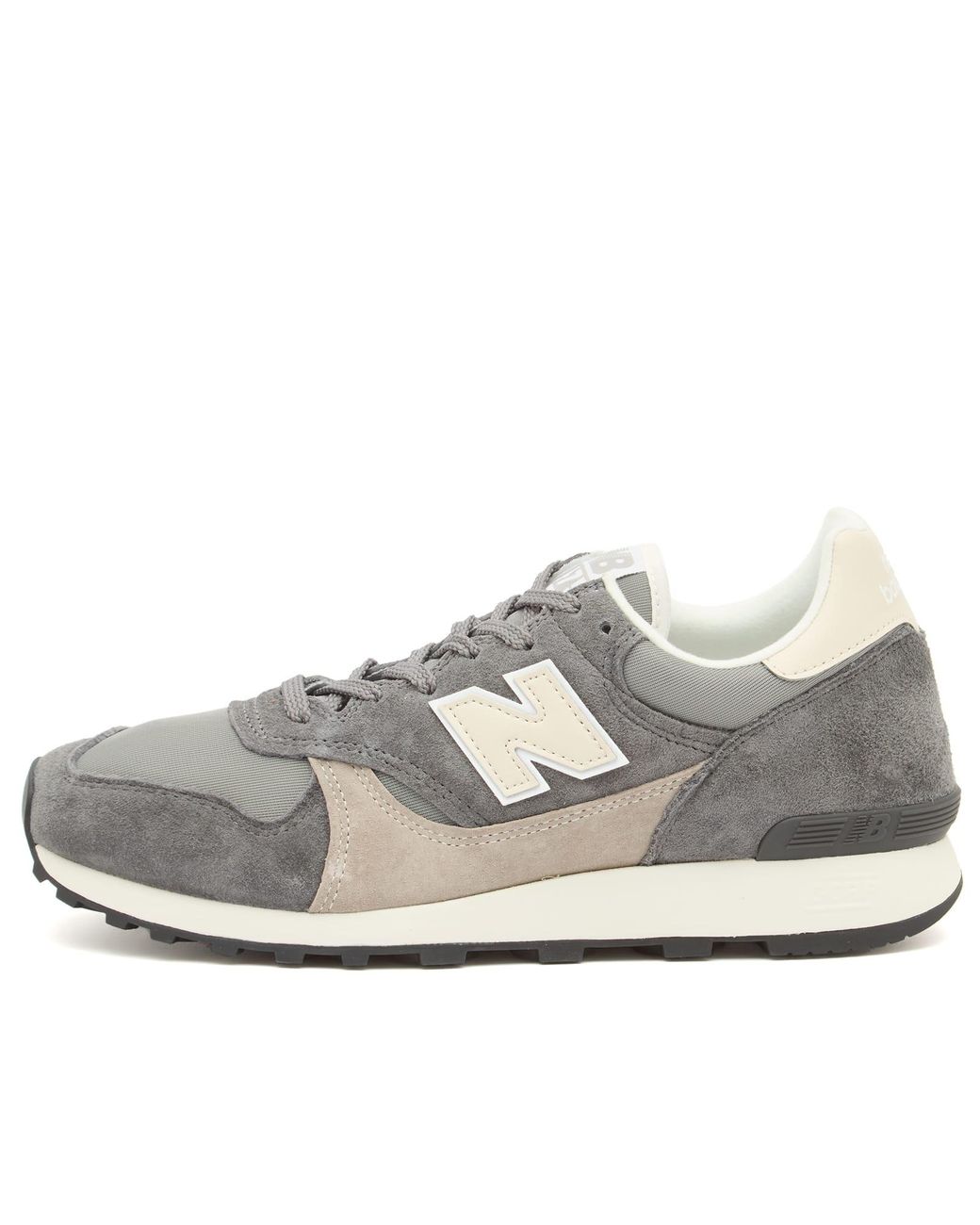 New Balance White 475 Sneaker