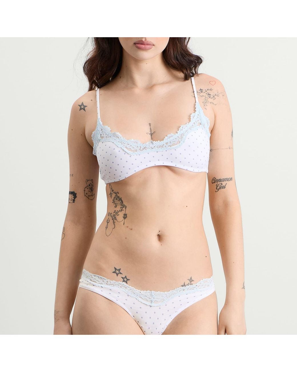 Skims White Fits Everybody Lace Dipped Thong