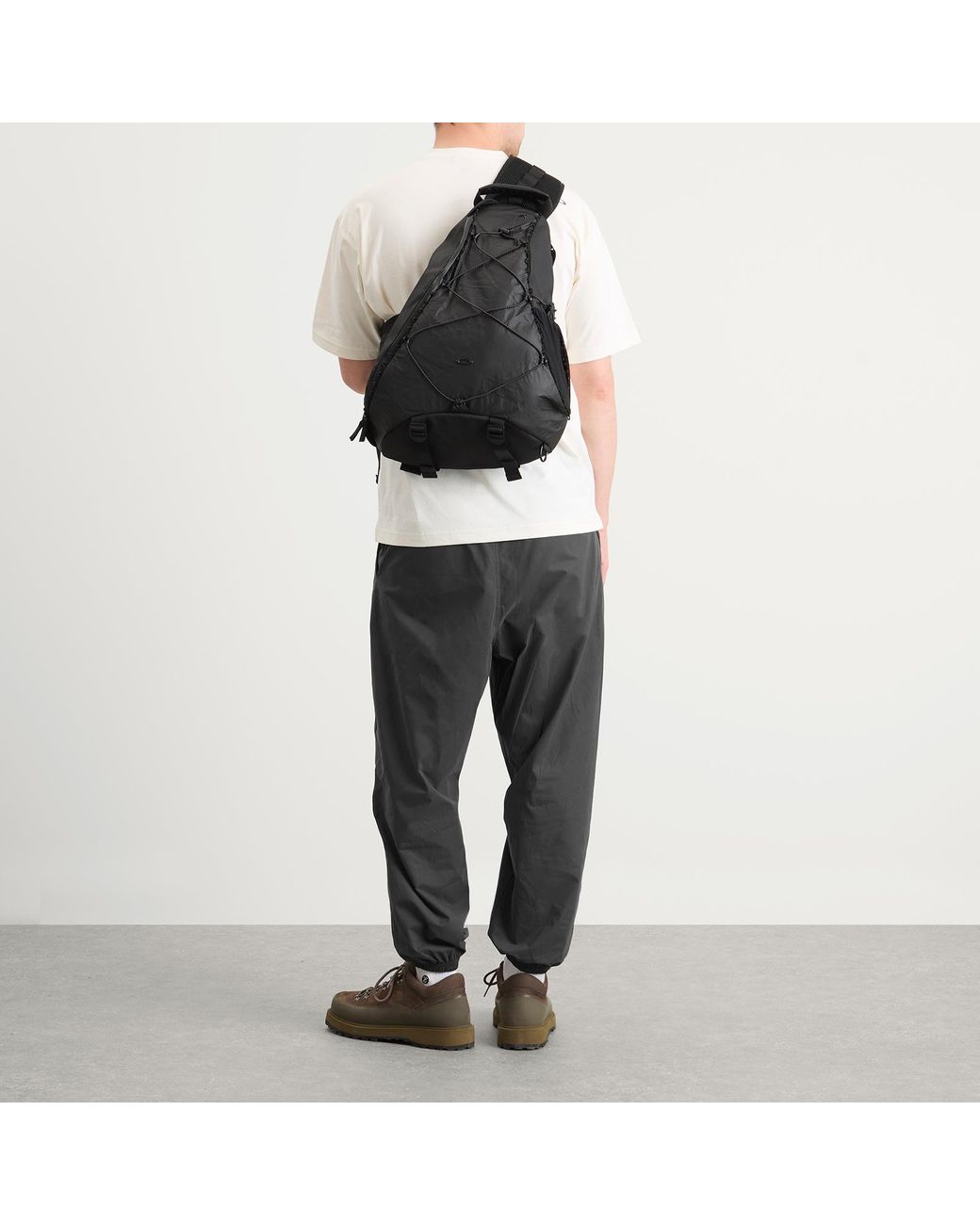 oakley-Blackout-Latitude-Sling