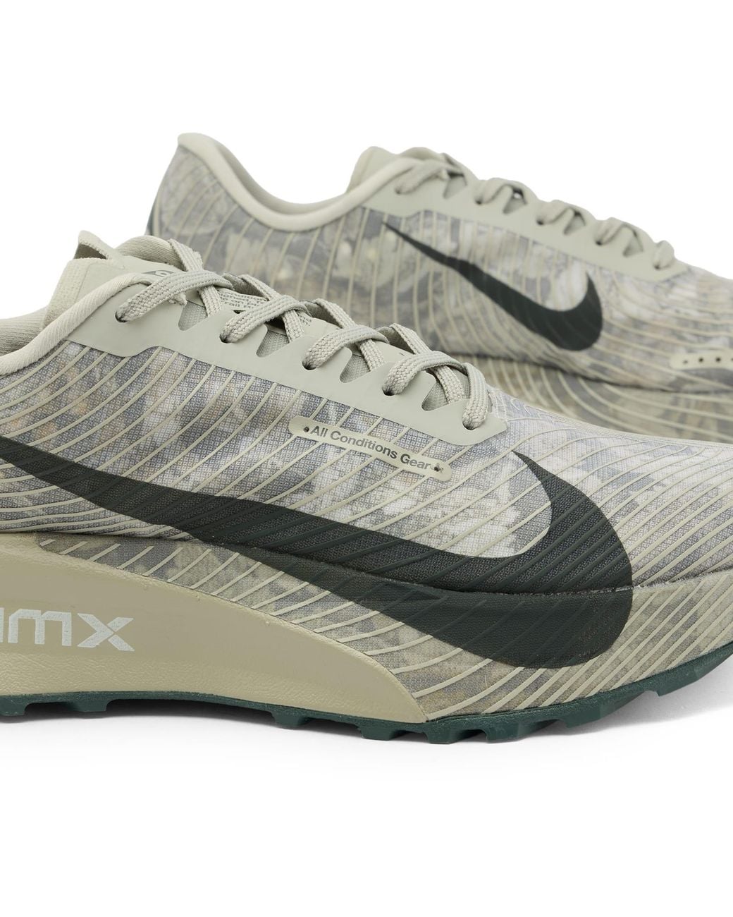 Nike Gray Acg Ultrafly 2 Sneaker for men