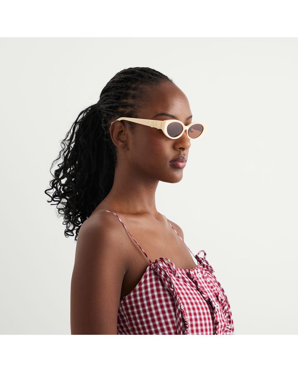 Damson Madder Pink Catty Oval Sunglasses
