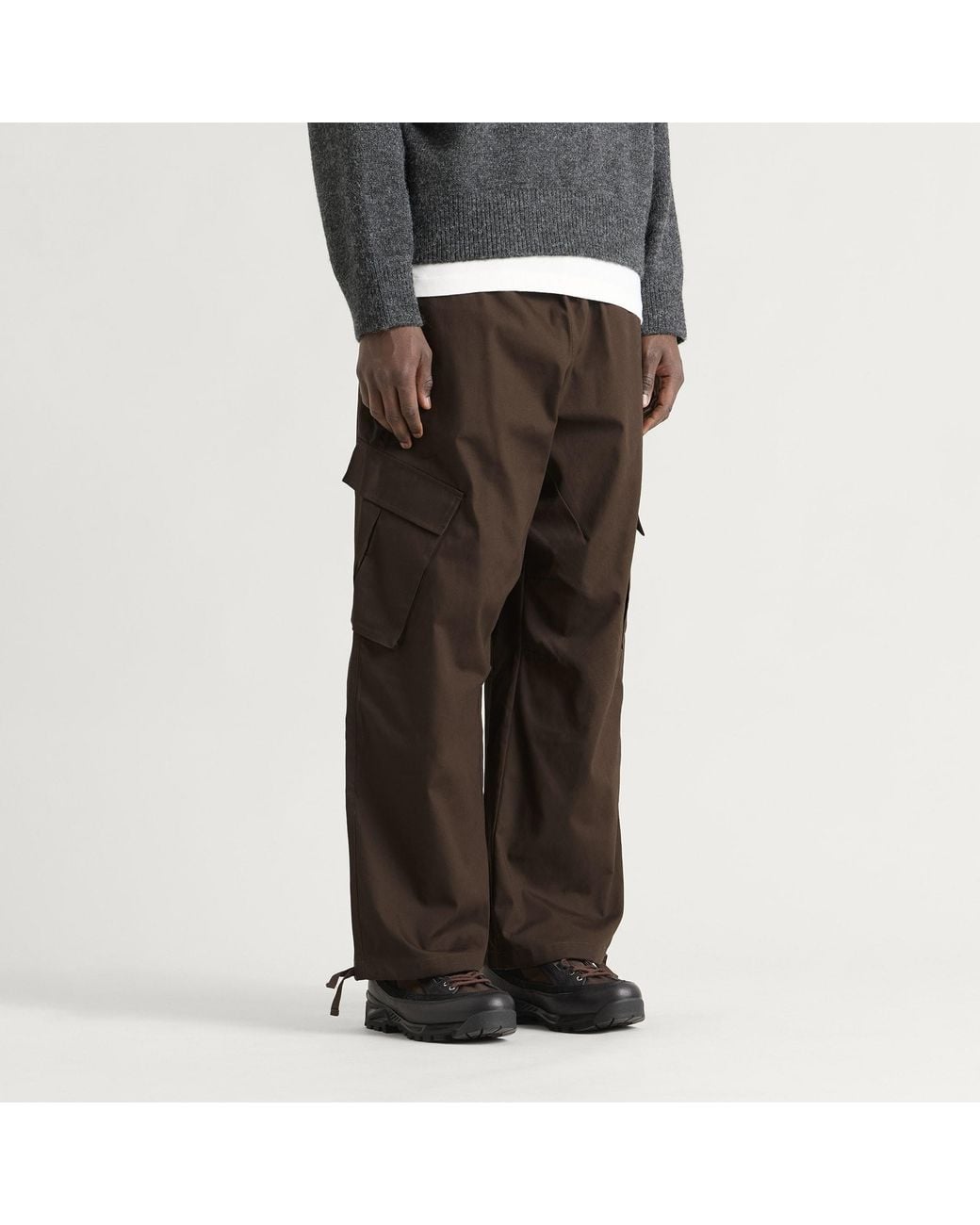 Umbro Brown Cargo Pants for men