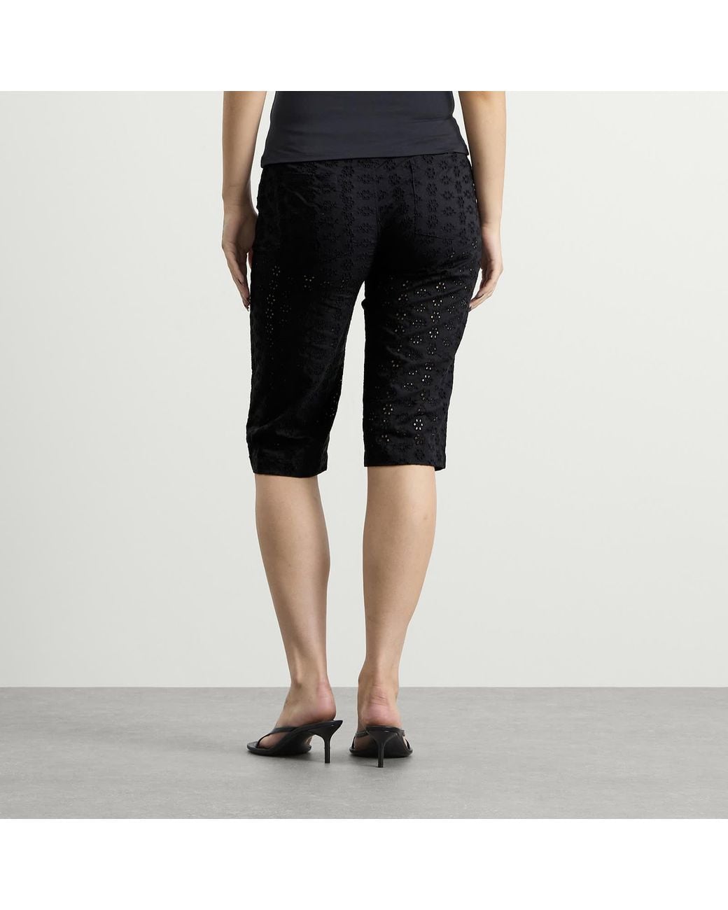 Fruity Booty Black Broderie Capris