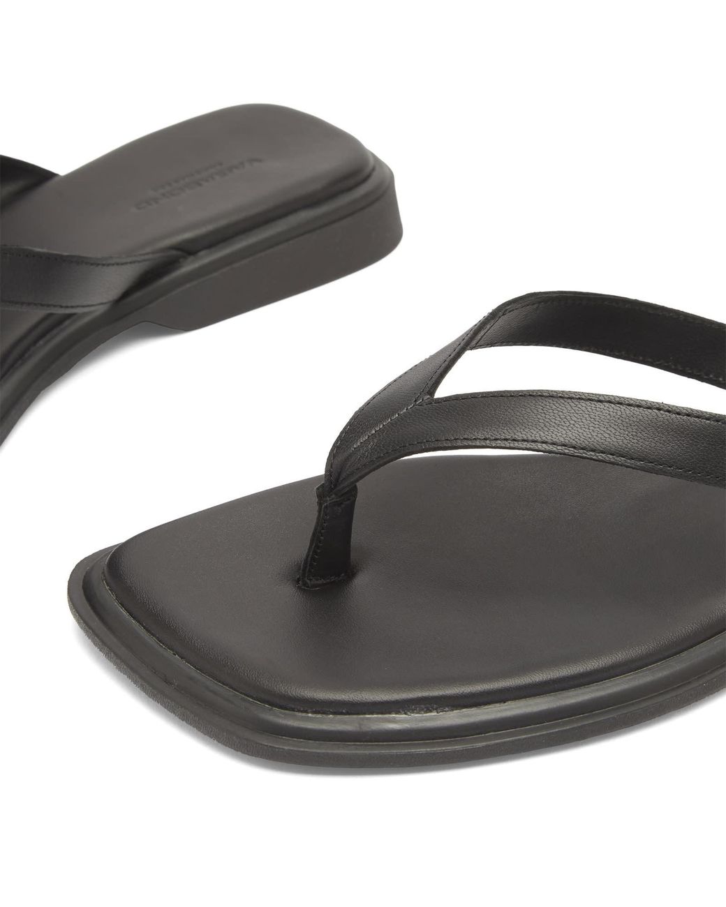 Vagabond Brown Izzy Leather Flip Flops