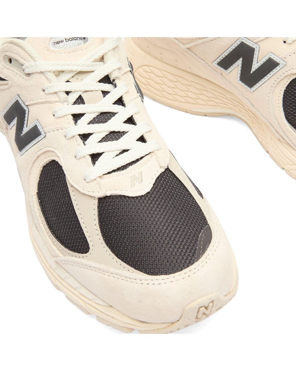 New Balance Natural 2002R Sneaker