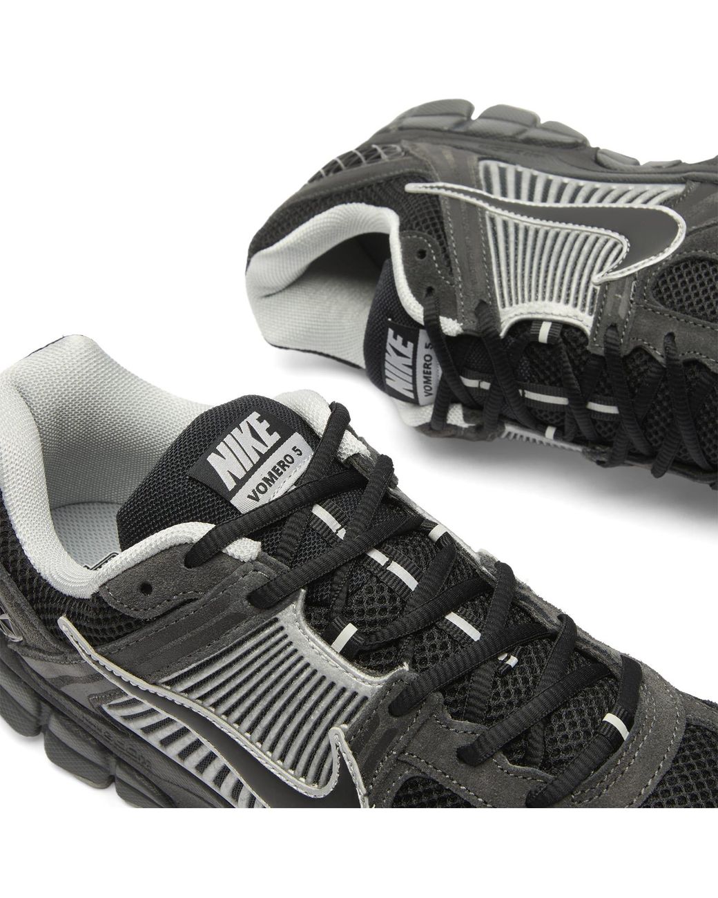 Nike Black Zoom Vomero 5 Sneaker for men