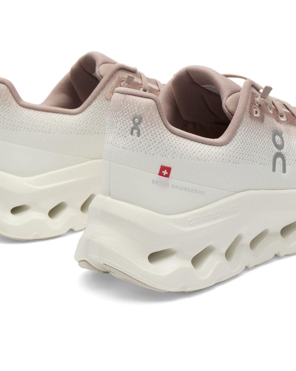 On Shoes White Cloudtilt Sneaker