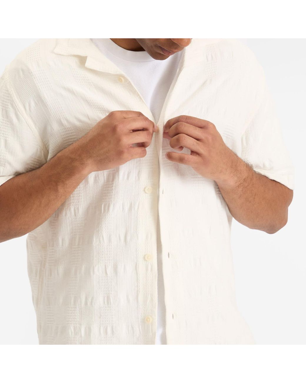 Wax London White Didcot Seersucker Waffle Vacation Shirt for men