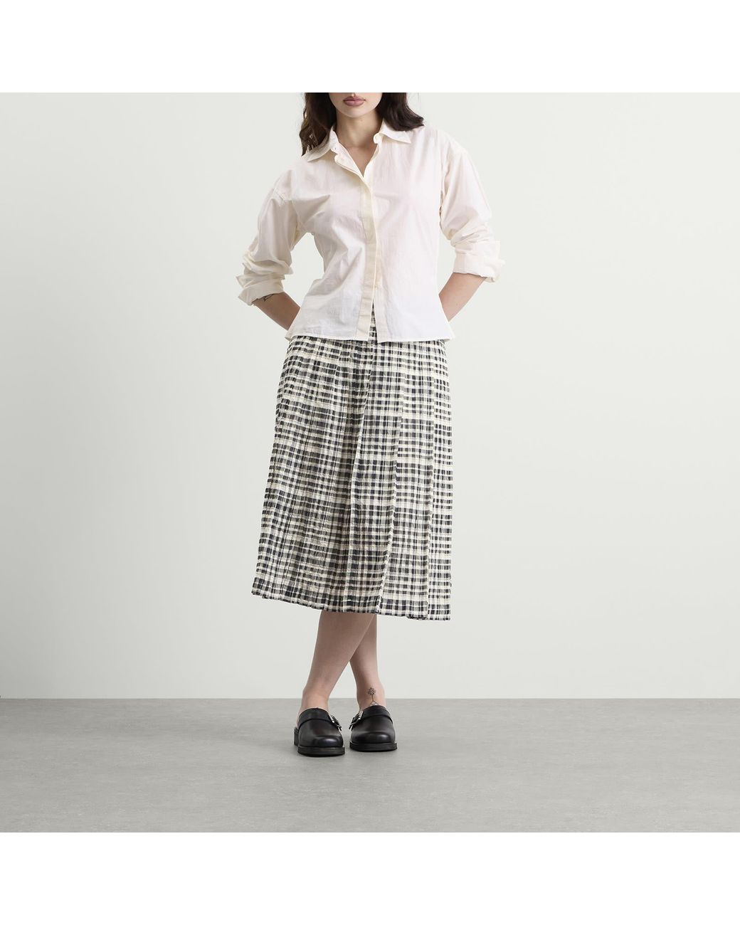 YMC Black Rosette Midi Skirt