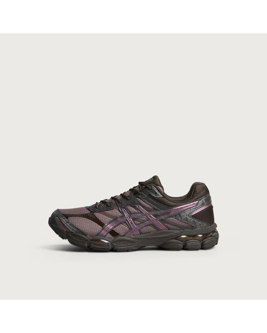 Asics Brown Gel-Cumulus 16 Sneaker