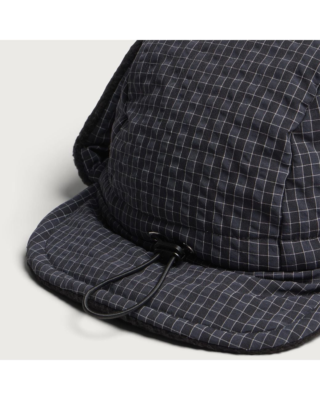 Arc Black Momentary Hat