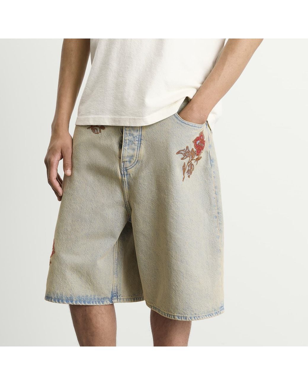 Drole de Monsieur Natural Embroidered Flowers Patch Denim Shorts for men