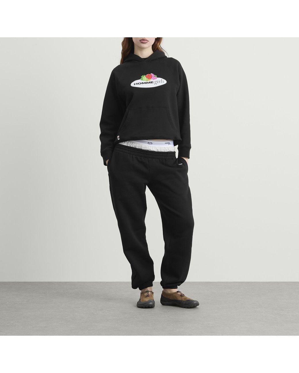 HOMMEGIRLS Black X Fruit Of The Loom Hoodie