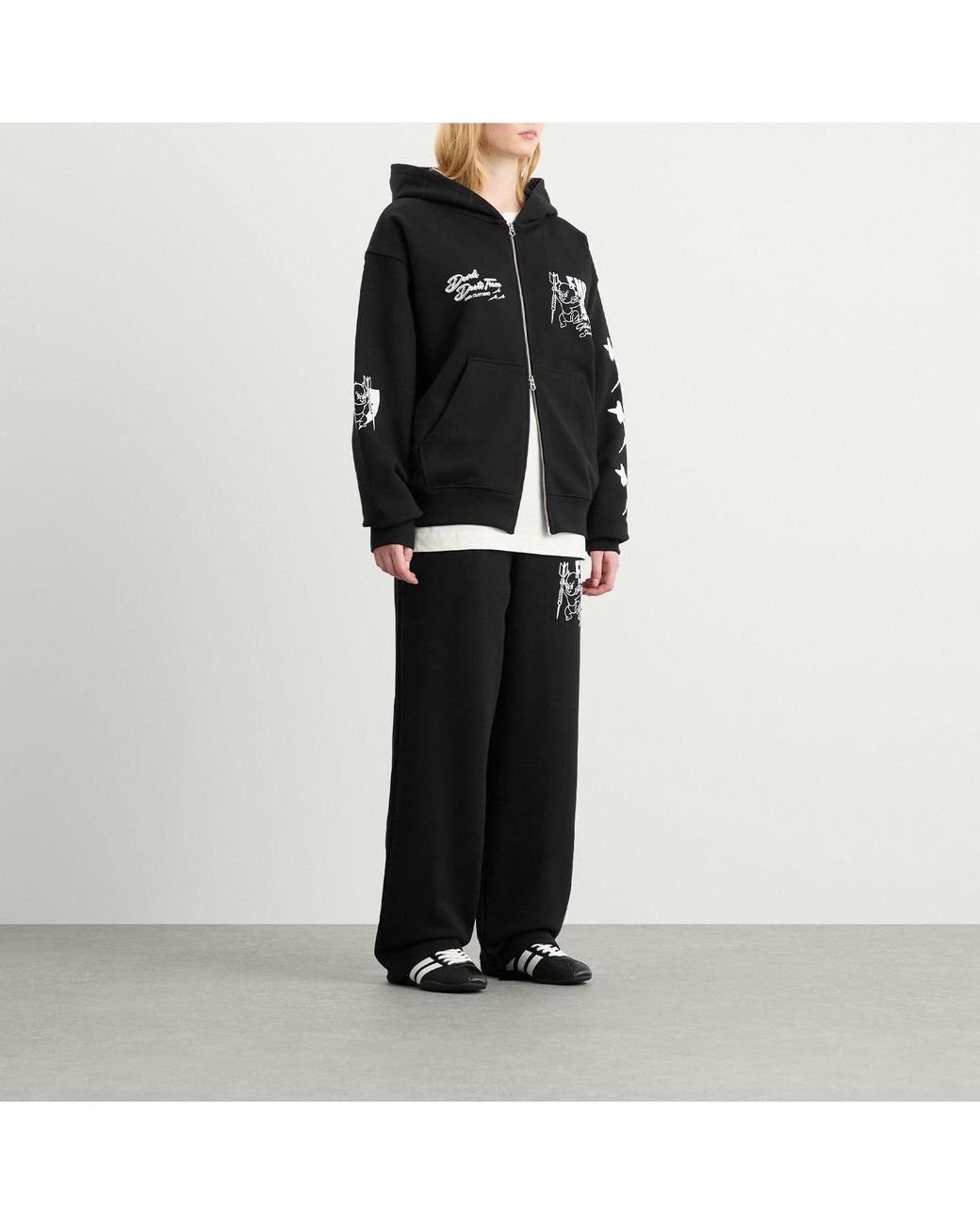 END. Black Devils Darts Team Zip-Hoodie