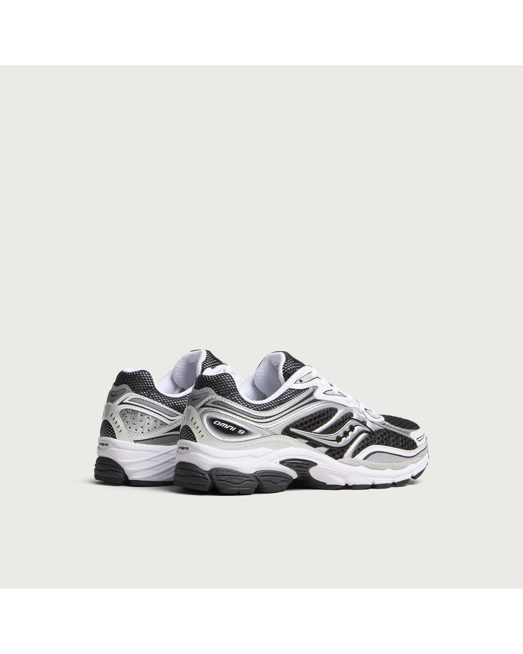 Saucony White Progrid Omni 9 Sneaker