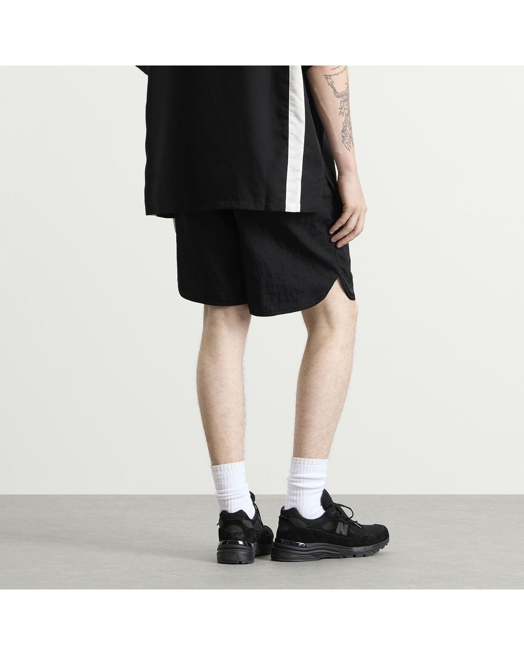 (w)taps Black Spss2501 Shorts for men
