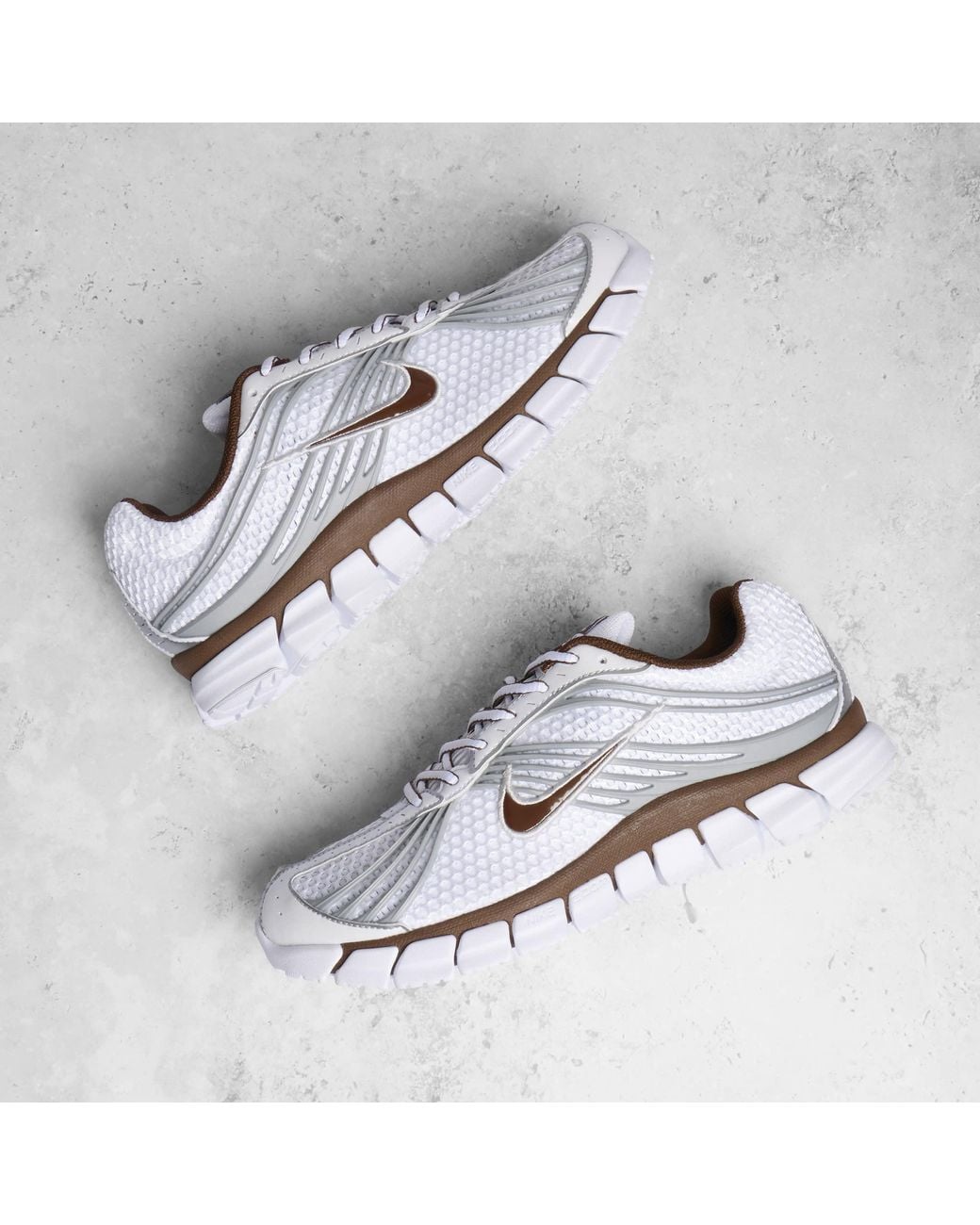 Nike White W Zoom Skylon 11 Sneaker