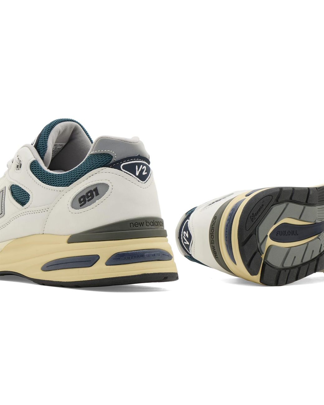 New Balance Blue 991V2 Sneaker