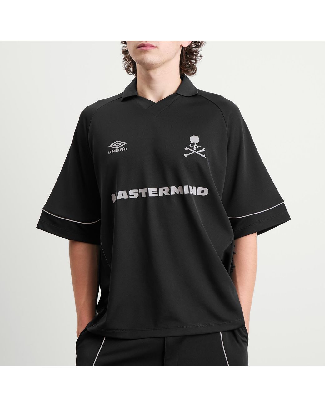 MASTERMIND WORLD X Umbro Short Sleeve Game Shirt in Black for Men