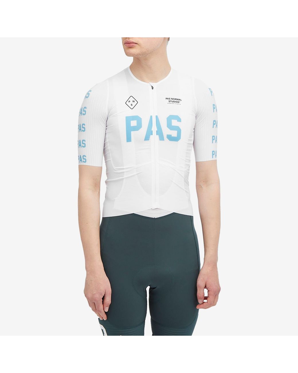 pas-normal-studios-White-Pas-