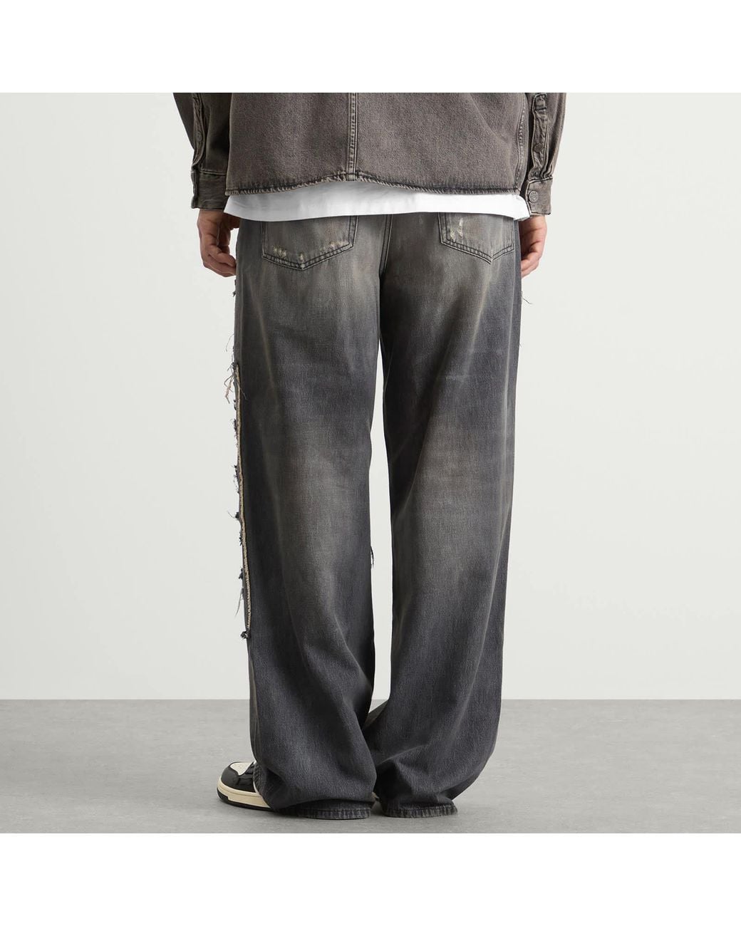 Capenter Clothes Amiri Carpenter Repaired Baggy Jeans in Gray for Men | Lyst