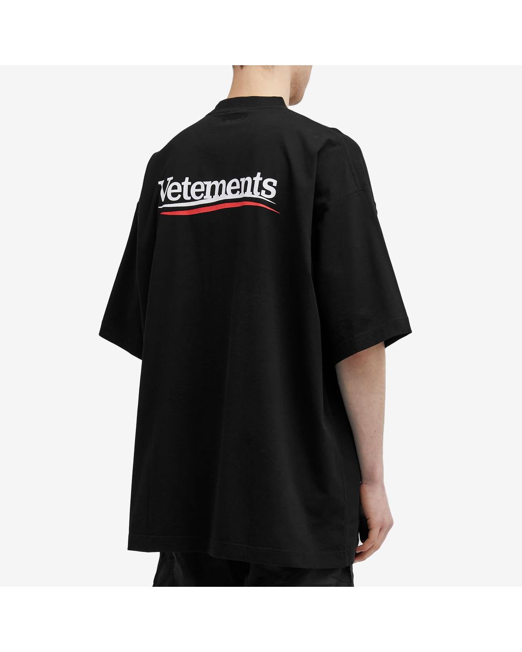 VETEMENTS LOGO T-SHIRT ロゴ Tシャツ VETEMENTS ロゴ Tシャツ | ブラック | FARFETCH JP