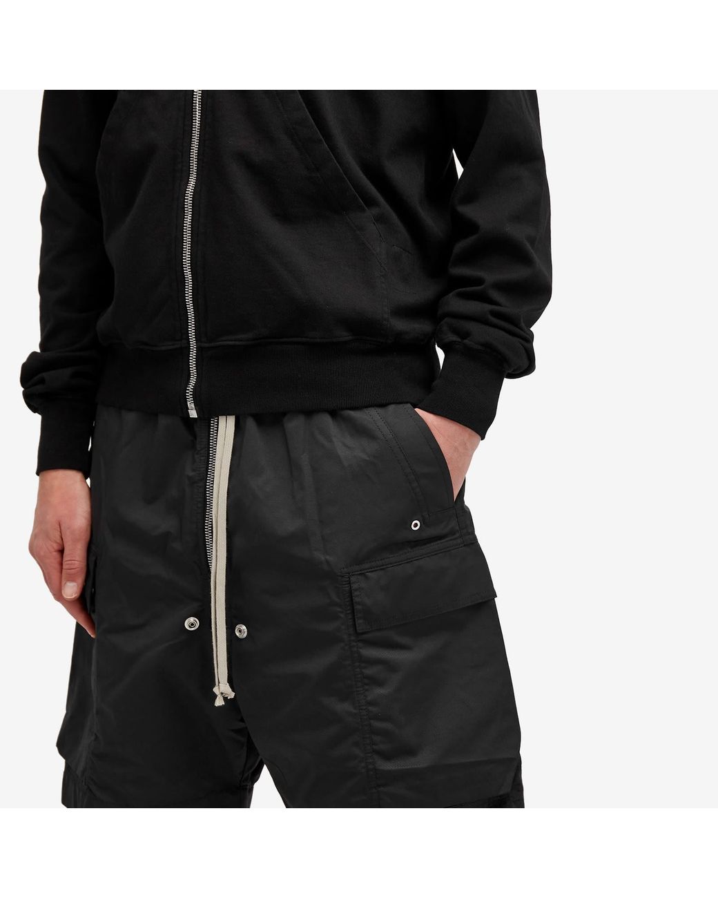 Rick Owens Cotton Nylon Cargo Bela Shorts in Black for Men | Lyst