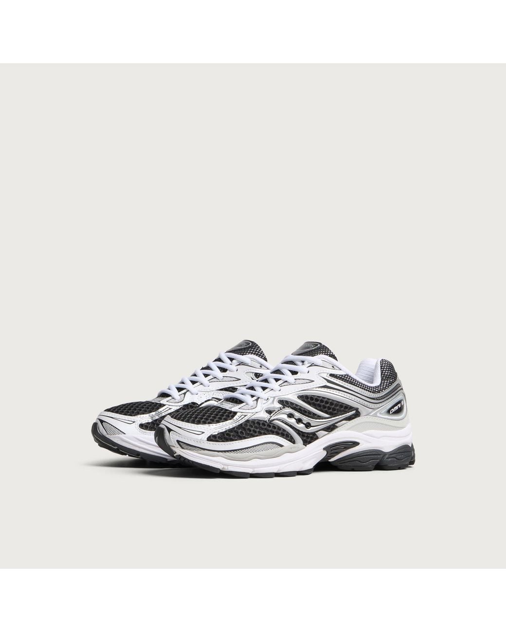 Saucony White Progrid Omni 9 Sneaker