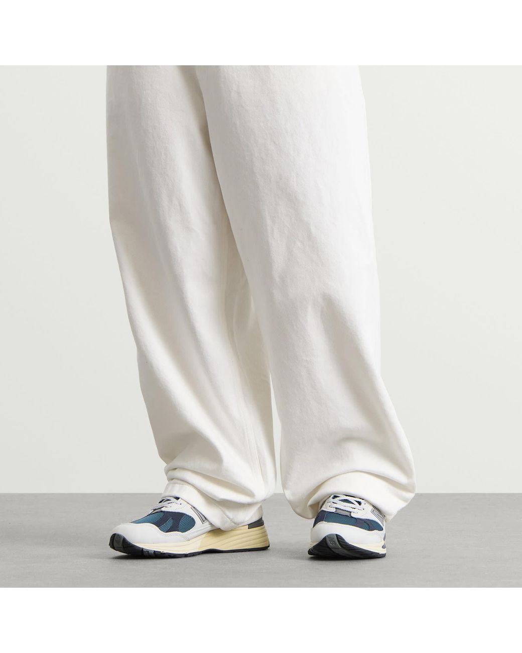 New Balance Blue 991V2 Sneaker