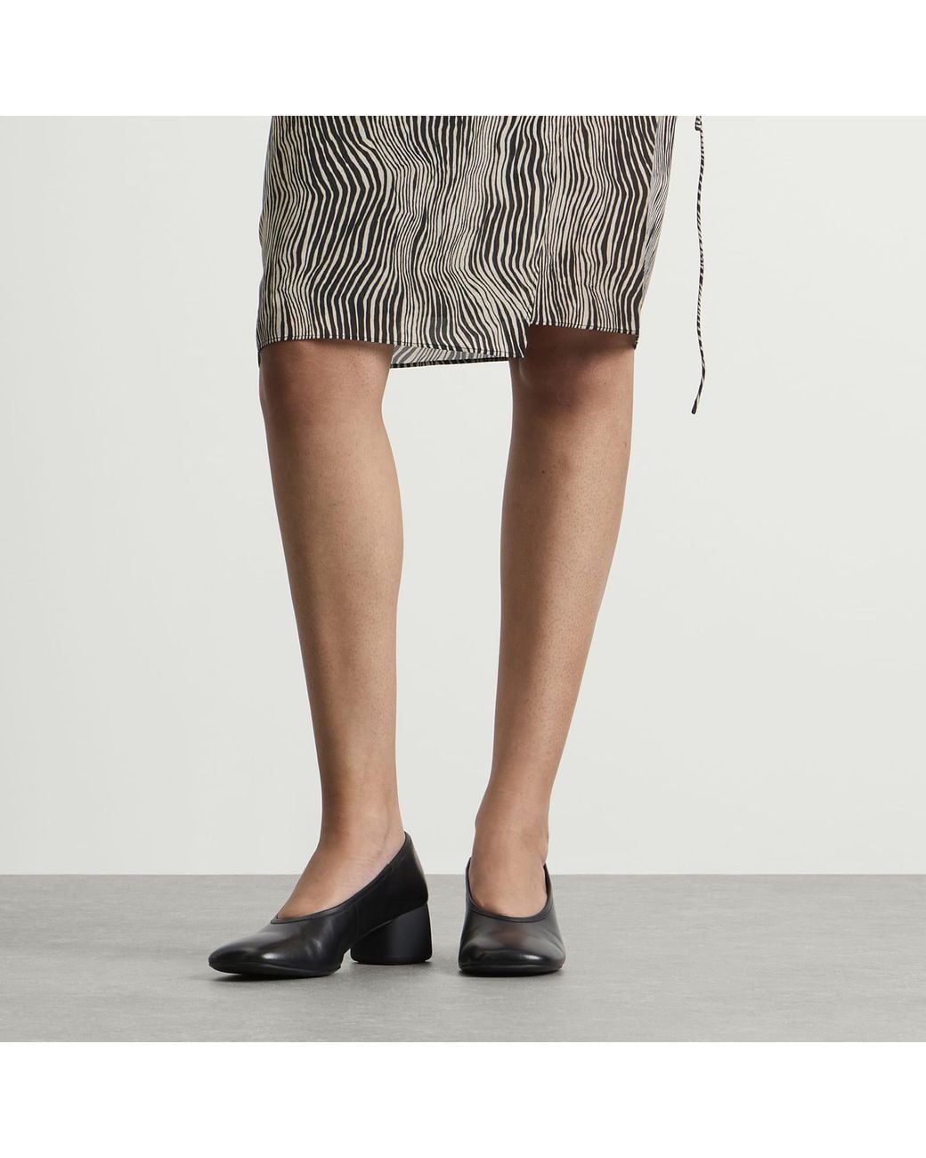 Vagabond Black Livia Heel Pump