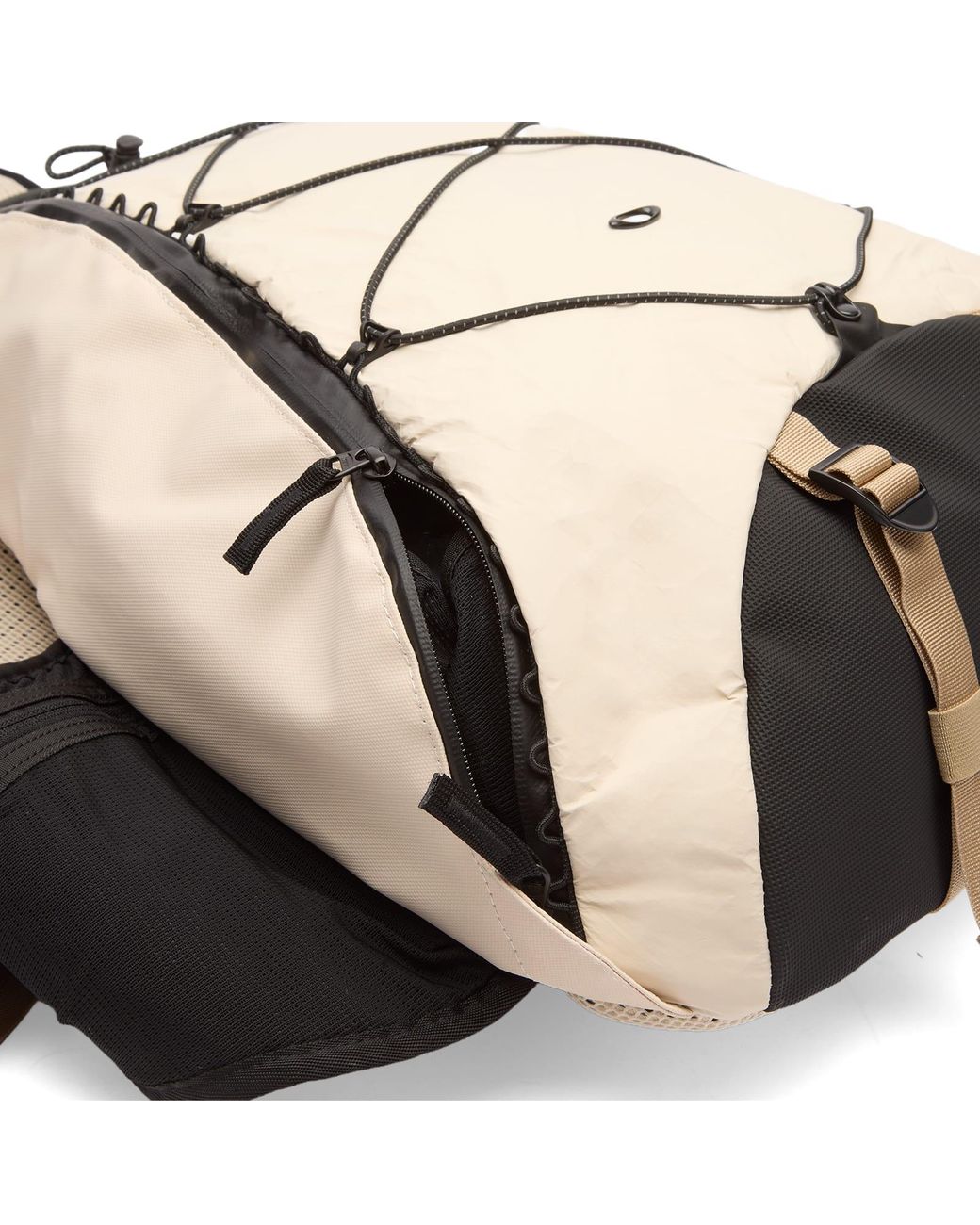Oakley Latitude Sling Pack in Natural | Lyst