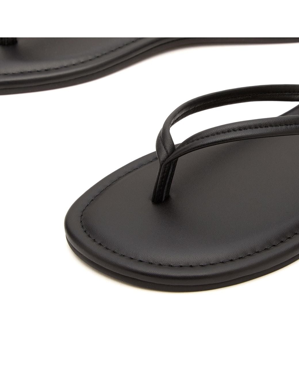 St. Agni Black Thong Detail Slide