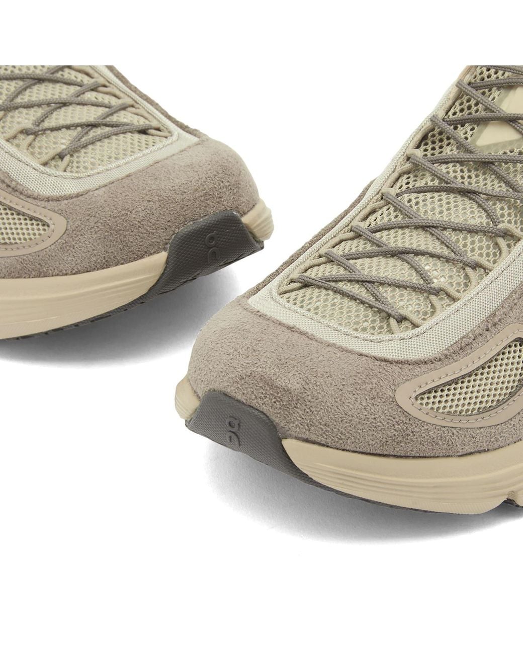 On Shoes White X Fka Twigs Cloud X