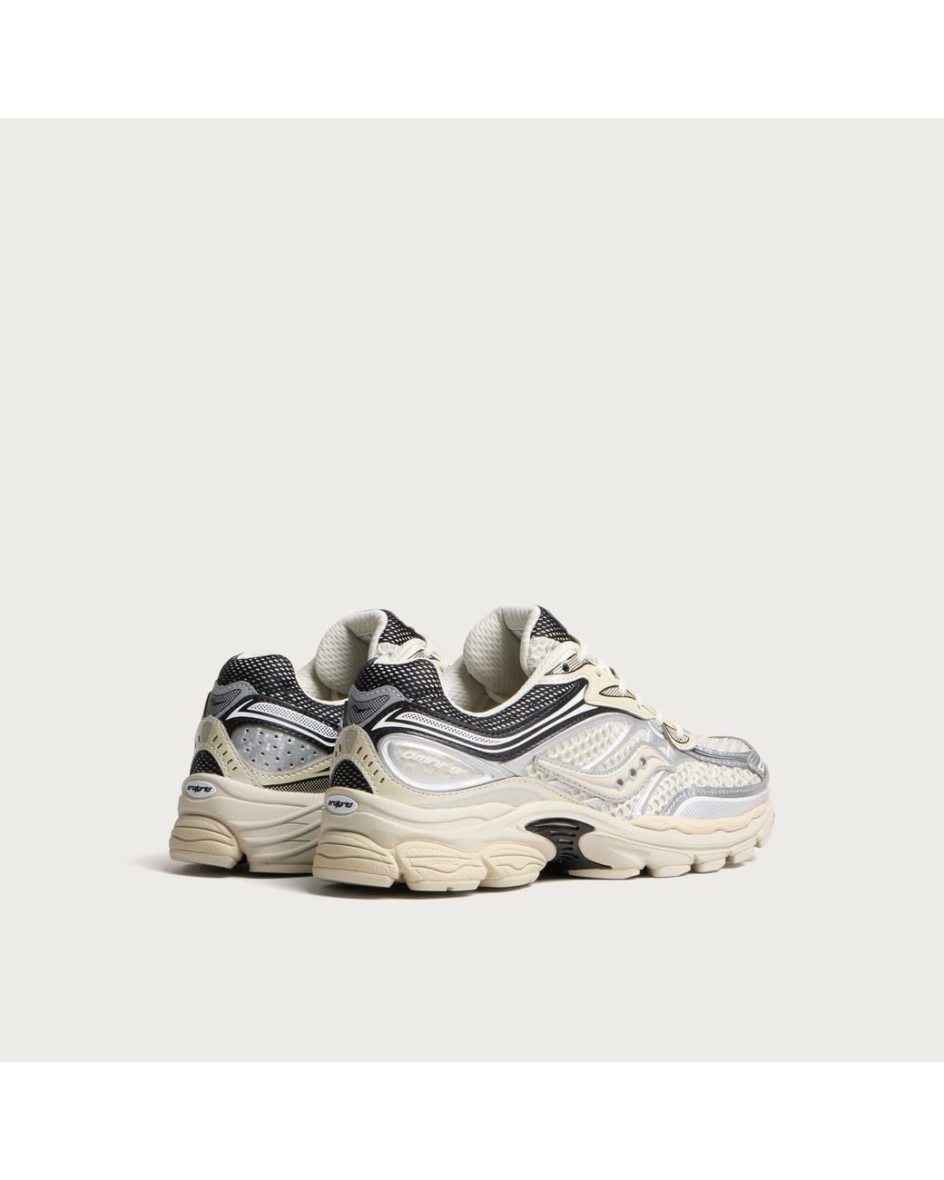 Saucony Metallic Progrid Omni 9 Sneaker